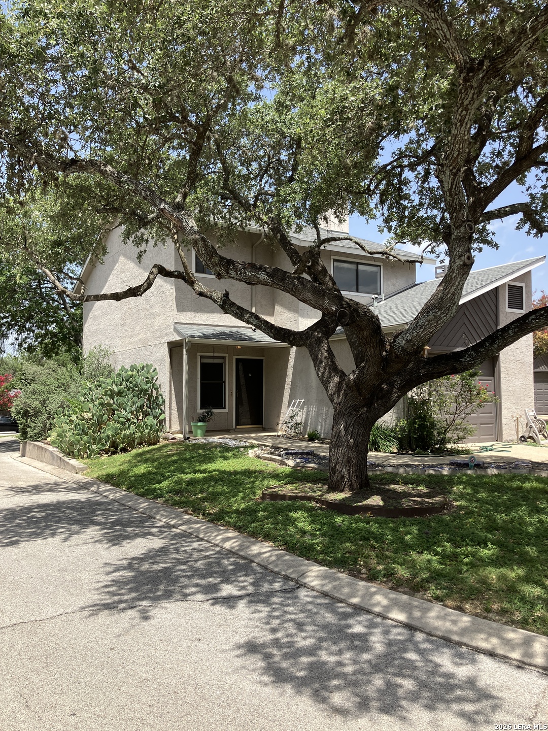 8702 Stream Circle, San Antonio, TX 78250 — photo 1