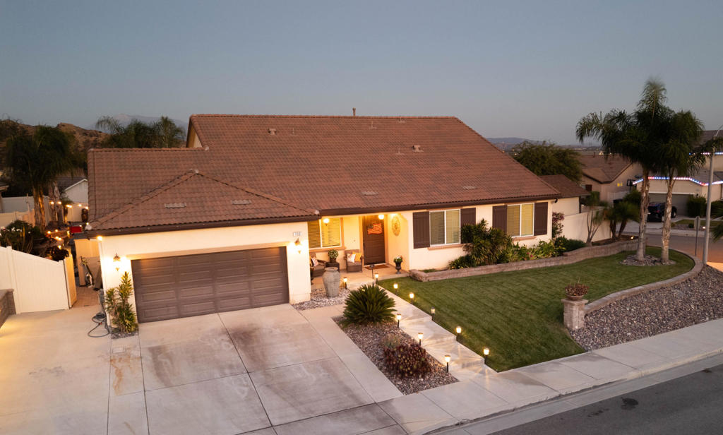 102 Knoll Crest Drive, Calimesa, CA 92320 — photo 1