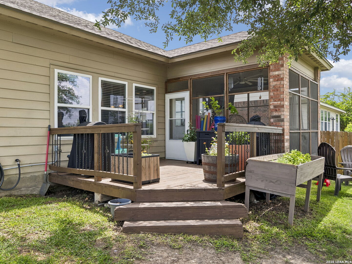 212 Bison Ln, ,  78108 — photo 1