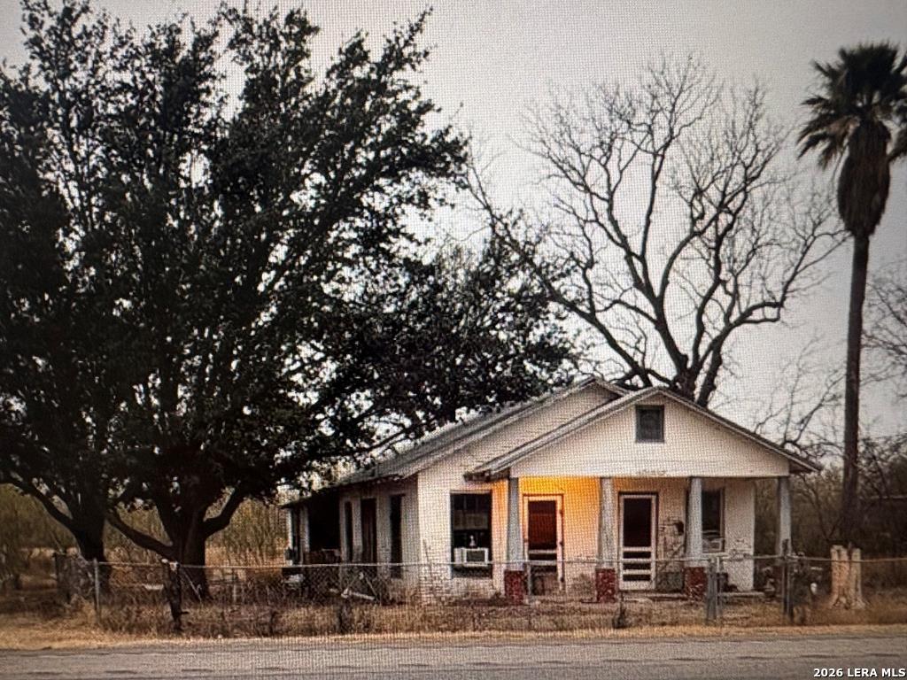 20947 N Hwy 277, Quemado, TX 78877 — photo 1
