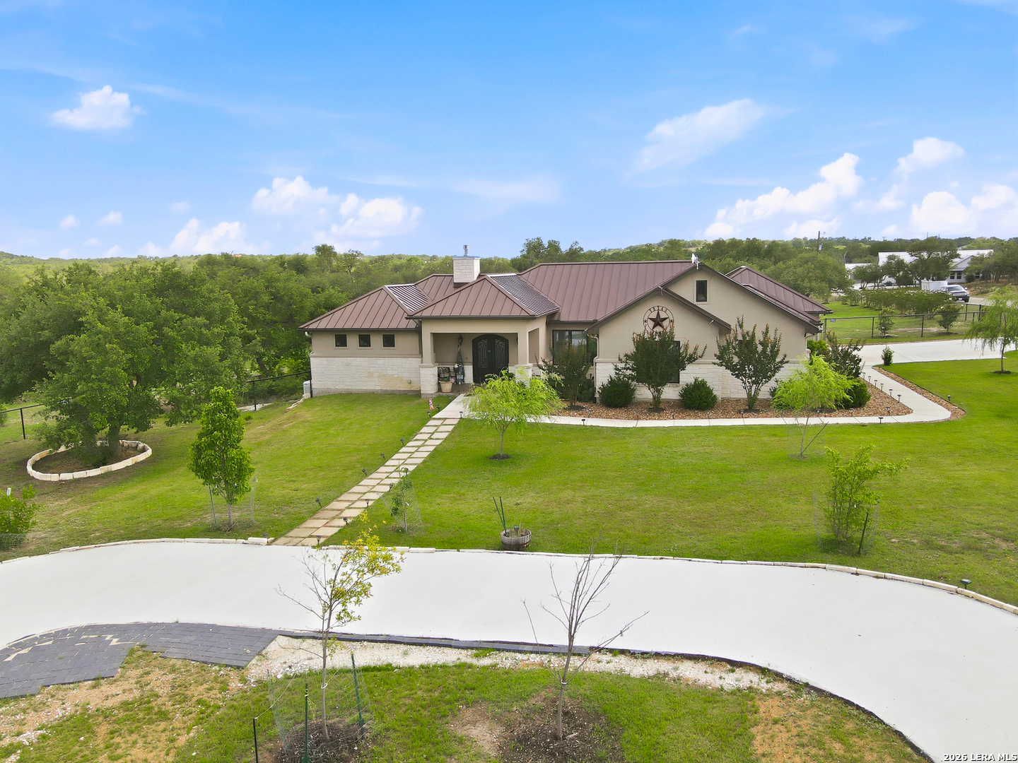 103 William Tobin, , 78606 — photo 1