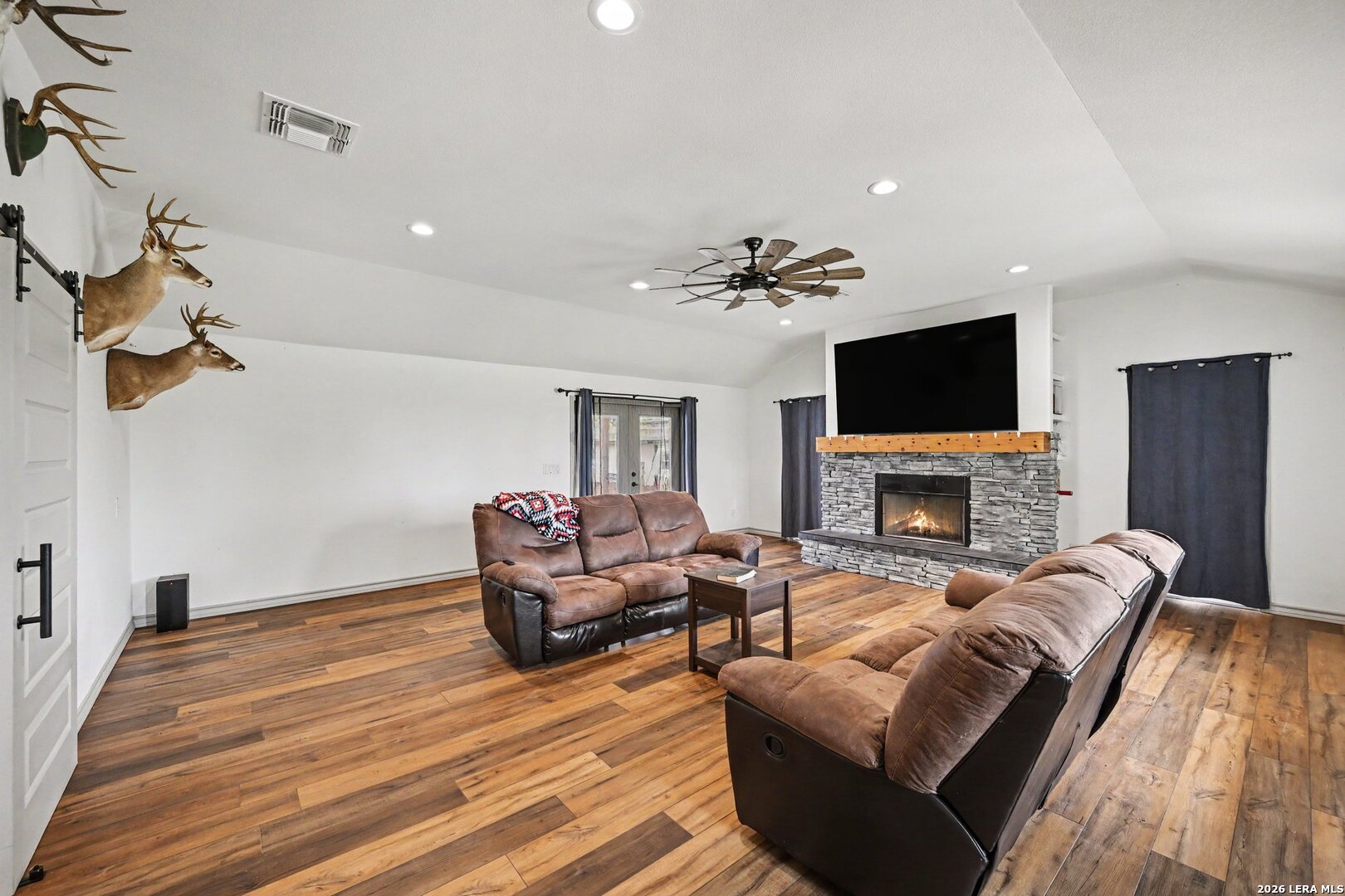 10135 New Sulphur Springs Rd, , 78263 — photo 1