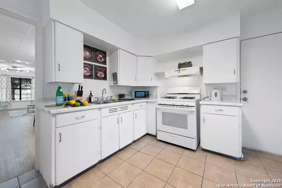 314 Woley Dr, , 78228 — photo 1