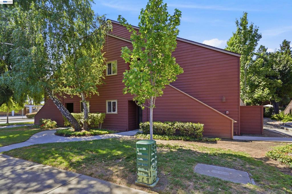 947 Catkin Court, San Jose, CA 95128 — photo 1