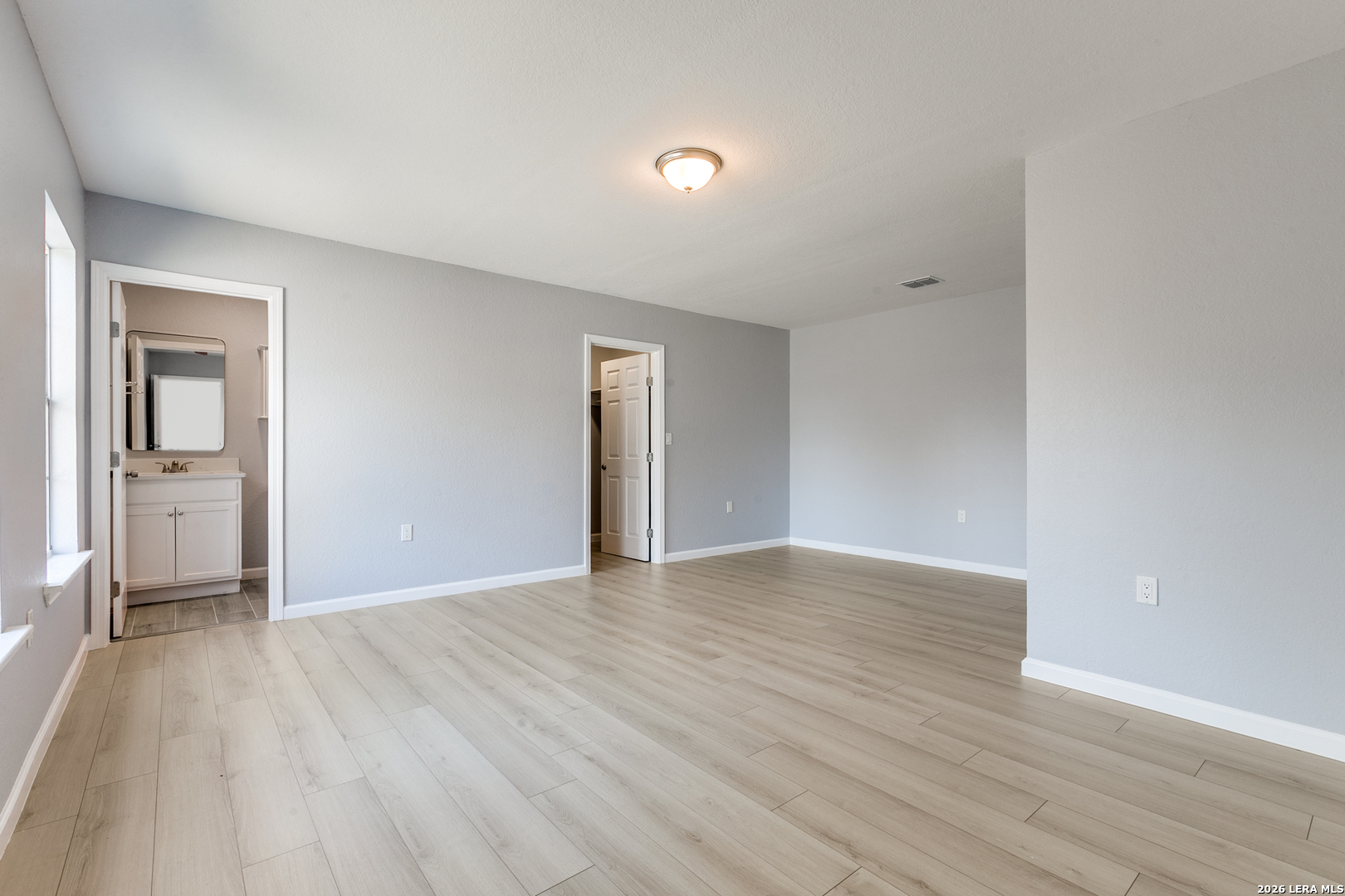 2371 Burnet, ,  78202 — photo 1
