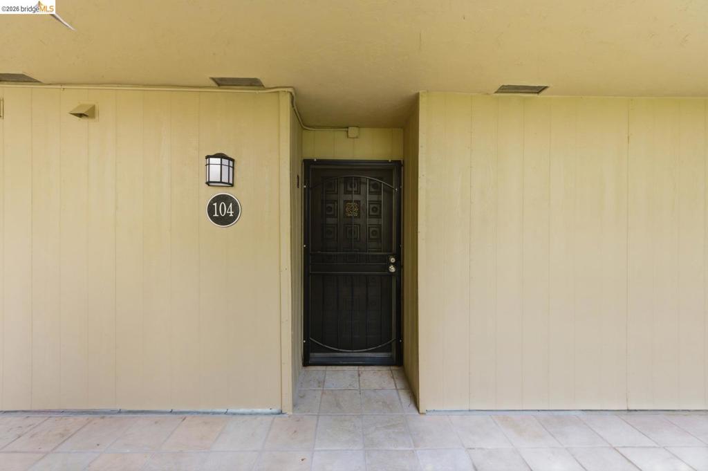 1453 Neotomas AVE APT 104