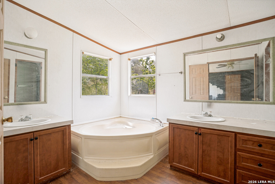 22811 Shady Forest, , 78112 — photo 1