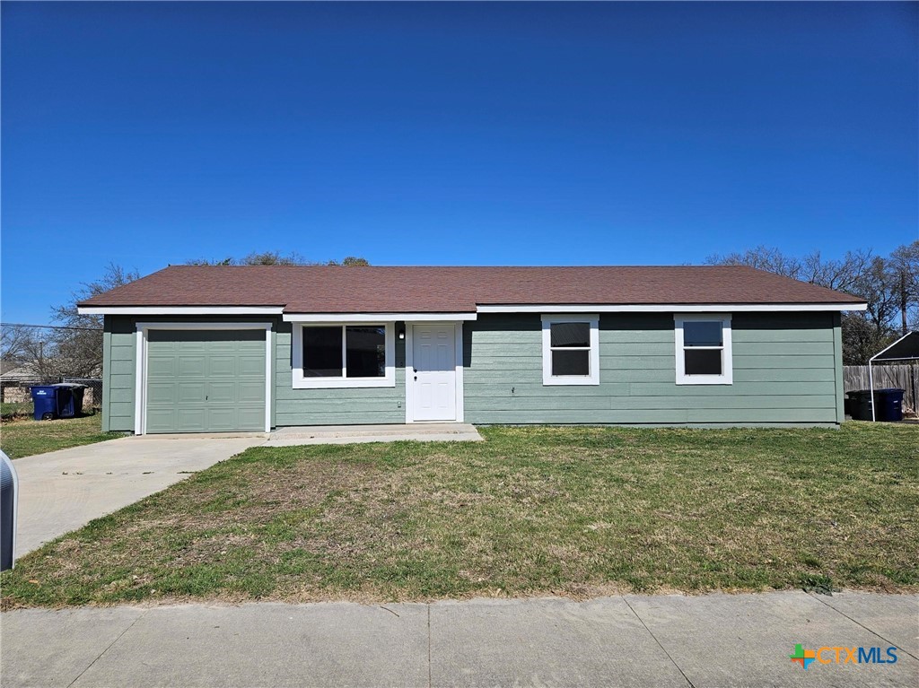 827 Michelle Drive, Copperas Cove, TX 76522 — photo 1