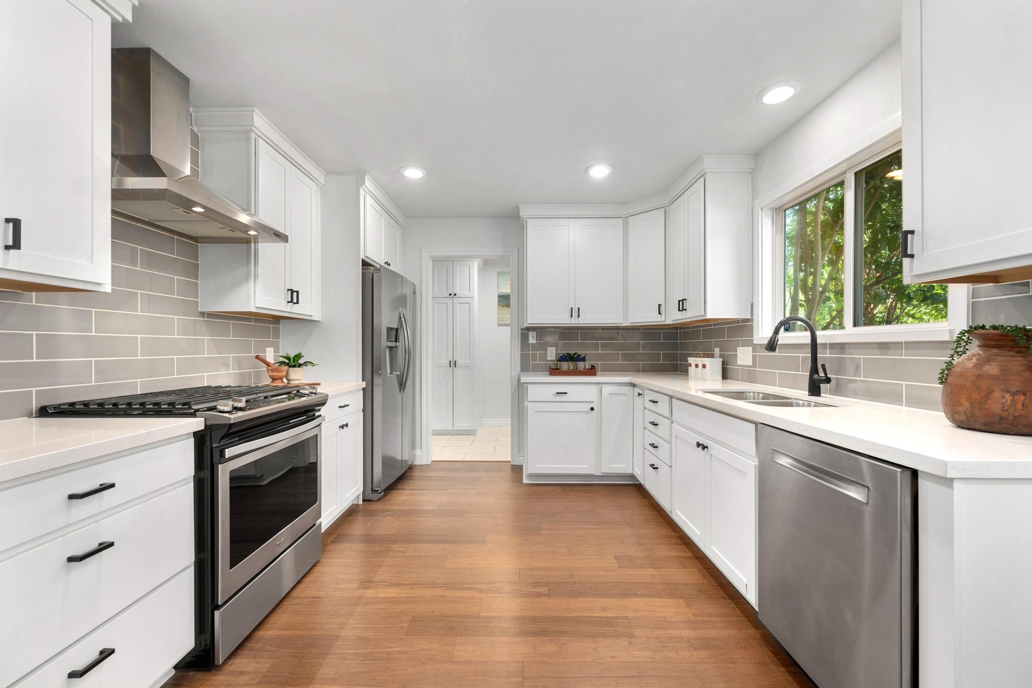 4105 Eskew, Austin, TX 78749 — photo 1