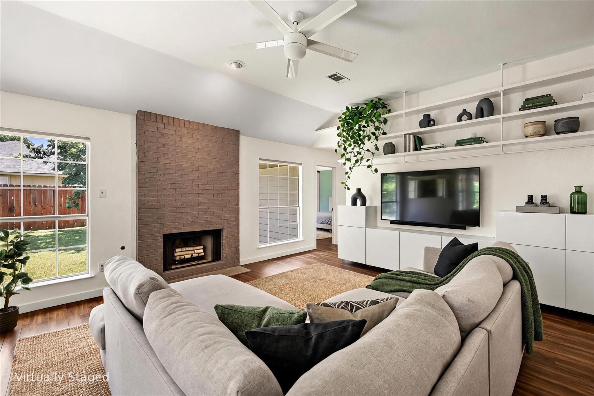 2305 Willow, Round Rock, TX 78664 — photo 1