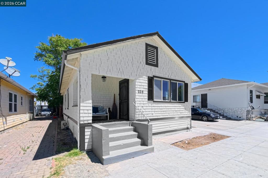 226 W 9Th St, Pittsburg, CA 94565 — photo 1