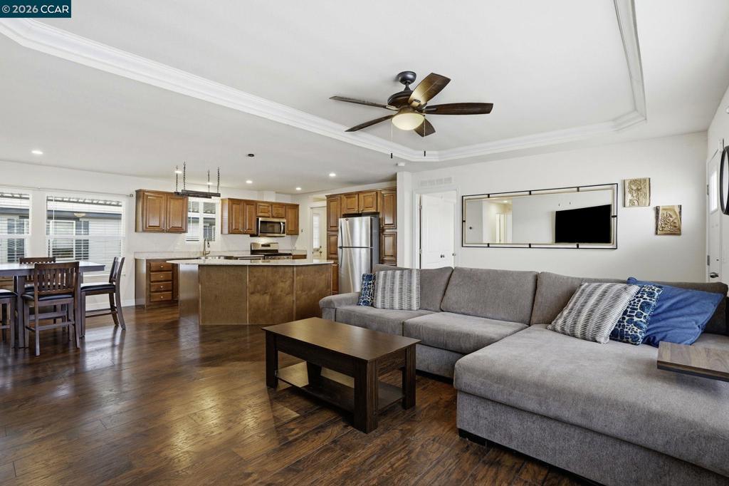 211 Aria Dr., Pacheco, CA 94553 — photo 1