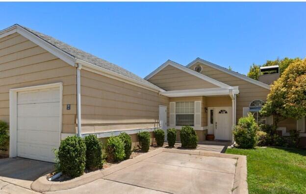 345 N 2450 E #115, St George, UT 84790 — photo 1