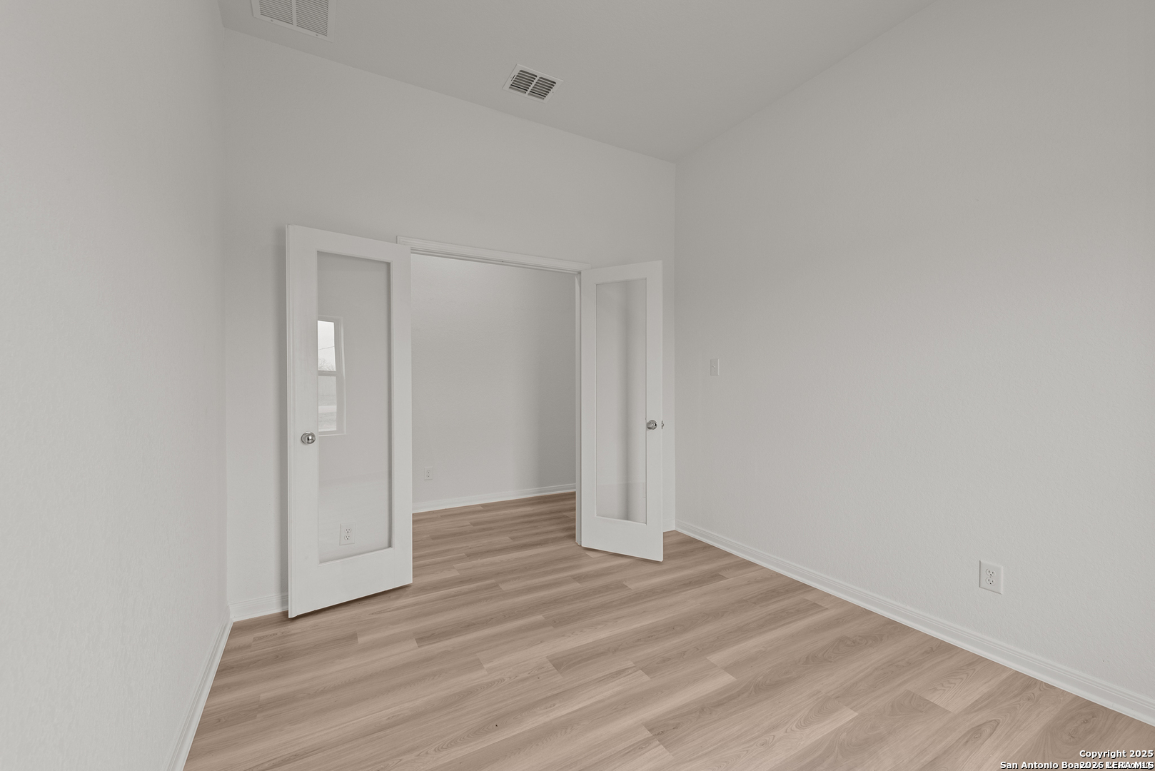 100 PRESCOTT DR, ,  78114 — photo 1