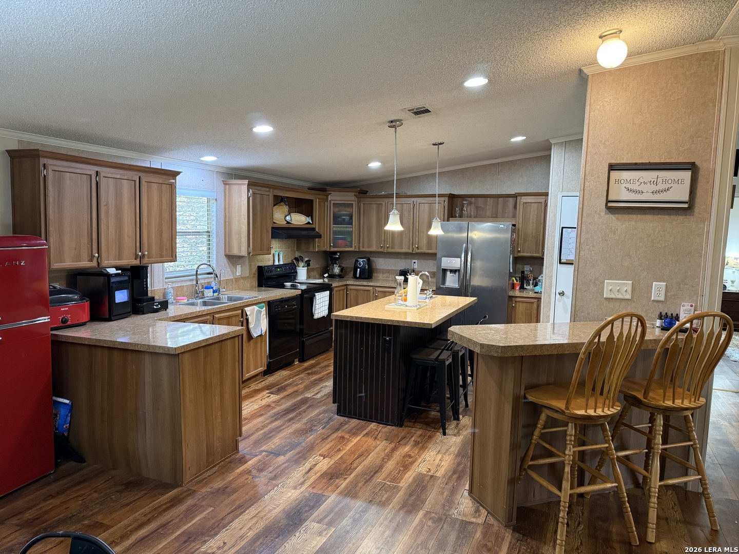 6020 Apache Moon, ,  78070 — photo 1