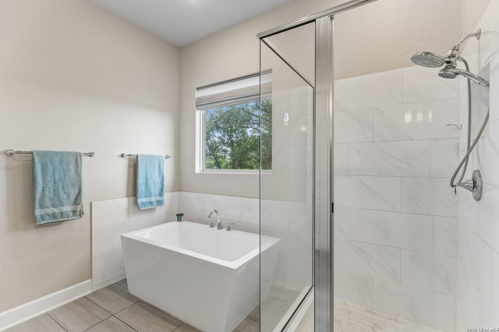 527 James Way, ,  78009 — photo 1