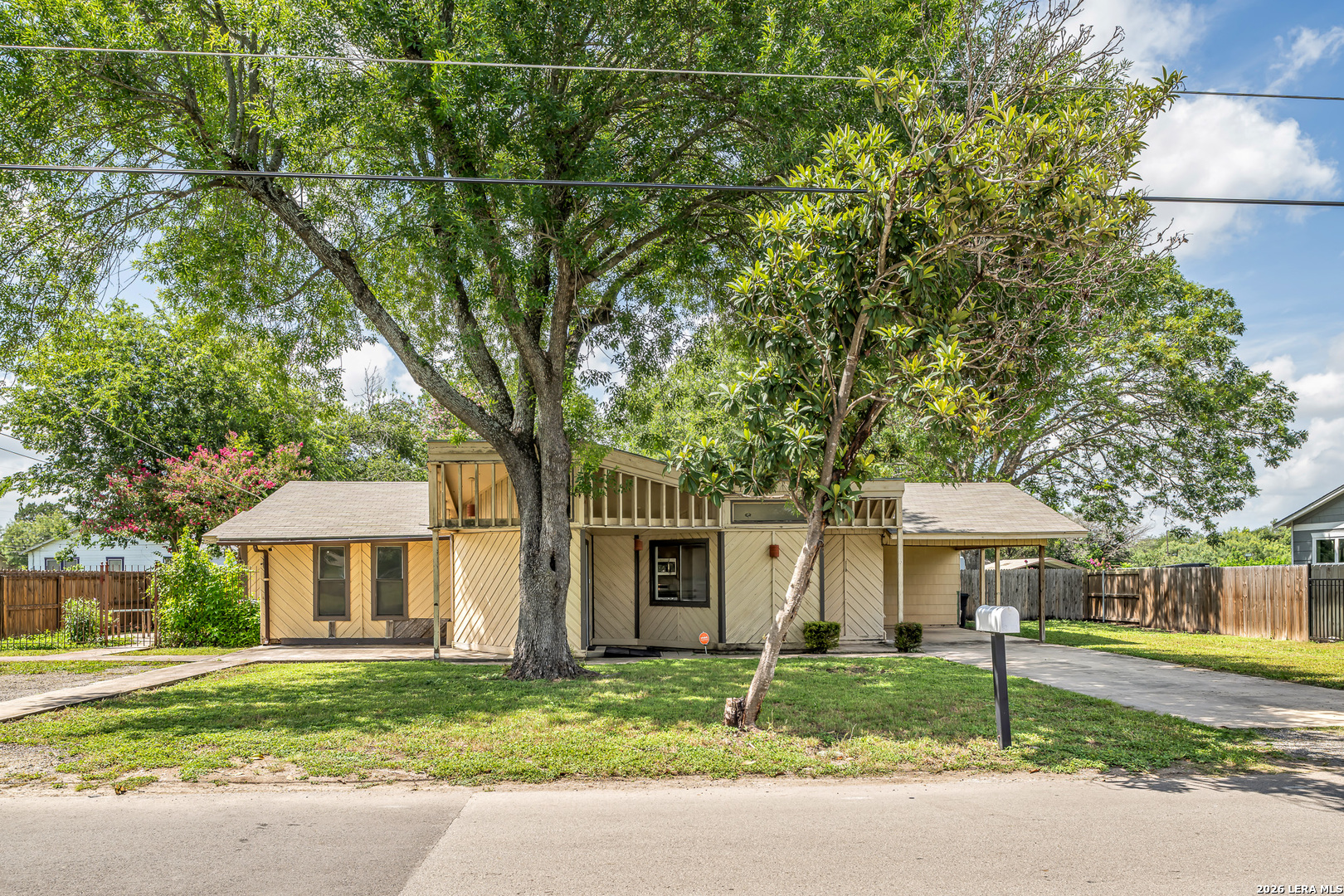 170 Sinclair Rd, San Antonio, TX 78222 — photo 1
