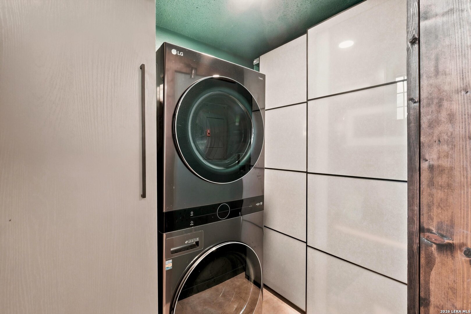 6406 Chimney Nest, ,  78233 — photo 1