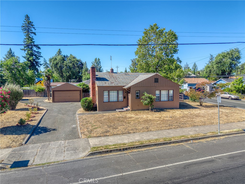 295 Clearlake Avenue, Lakeport, CA 95453 — photo 1