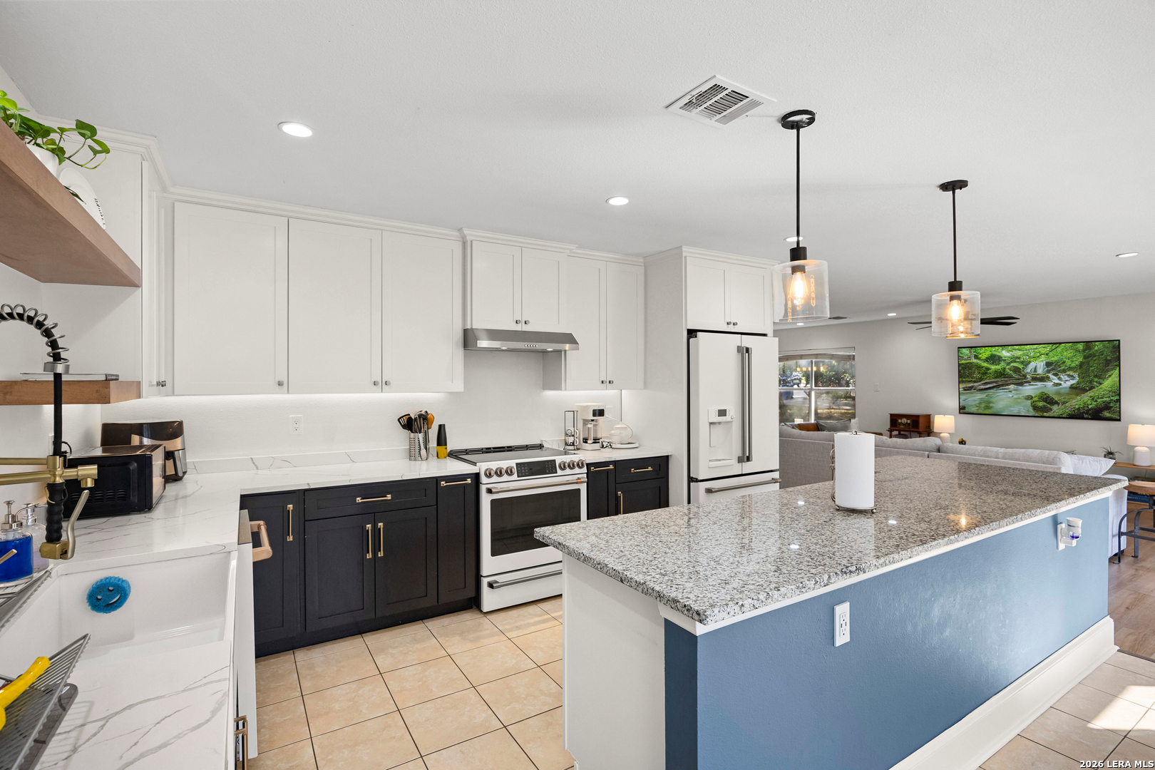 11719 Bridge Hampton, ,  78251 — photo 1