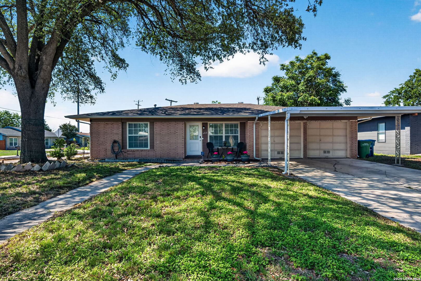 486 Hialeah, ,  78218 — photo 1