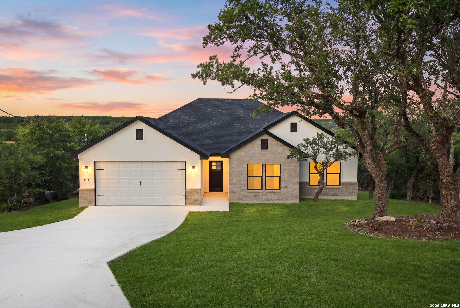 1111 Rocky Ridge Loop, Canyon Lake, TX 78133 — photo 1