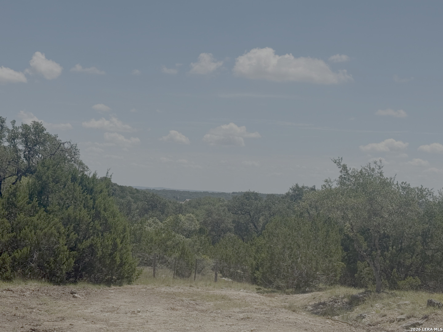 LOT 43 CLUBS, , 78006 — photo 1