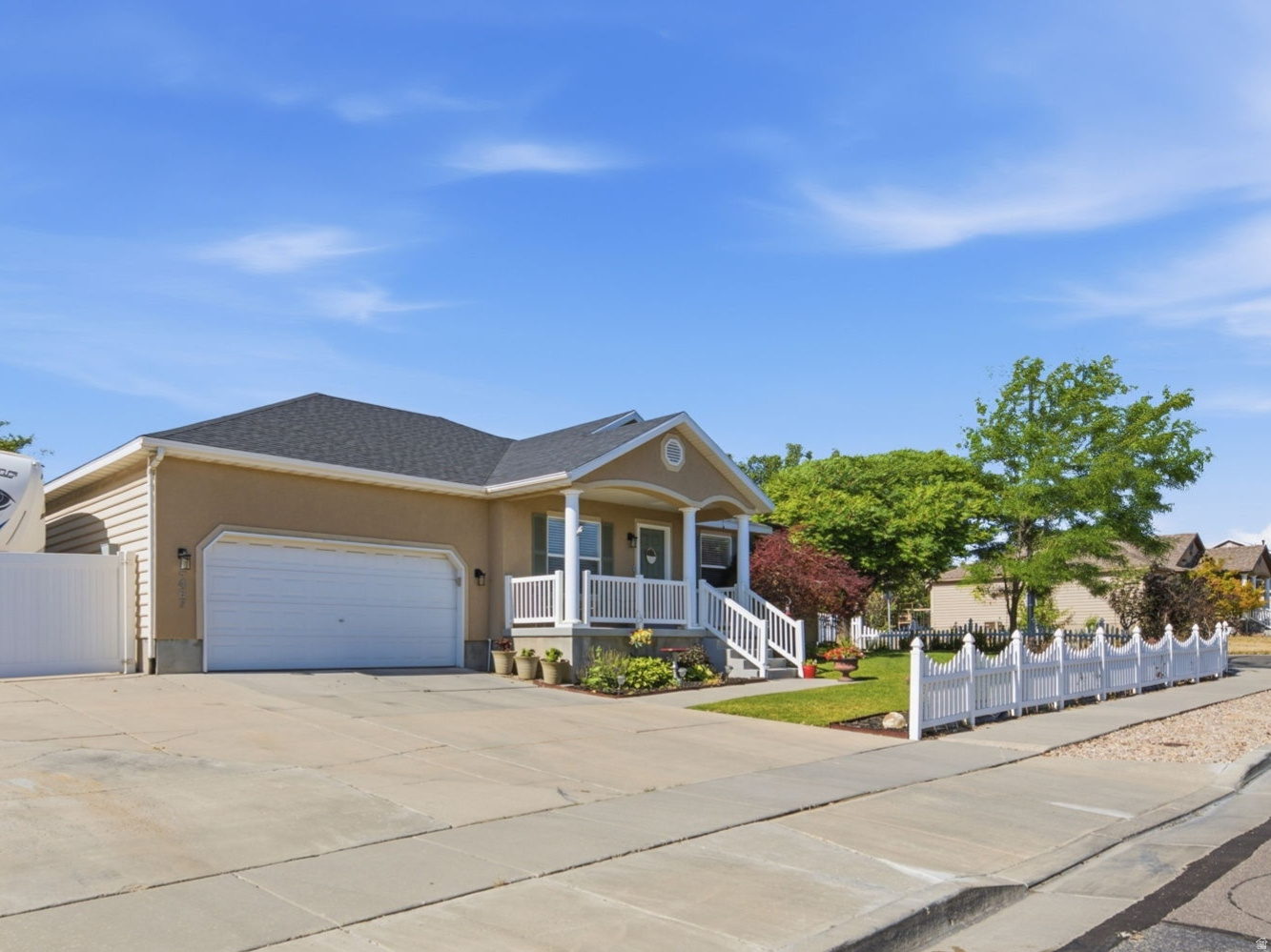 5467 W MAYFLOWER ST, West Jordan, UT 84081 — photo 1