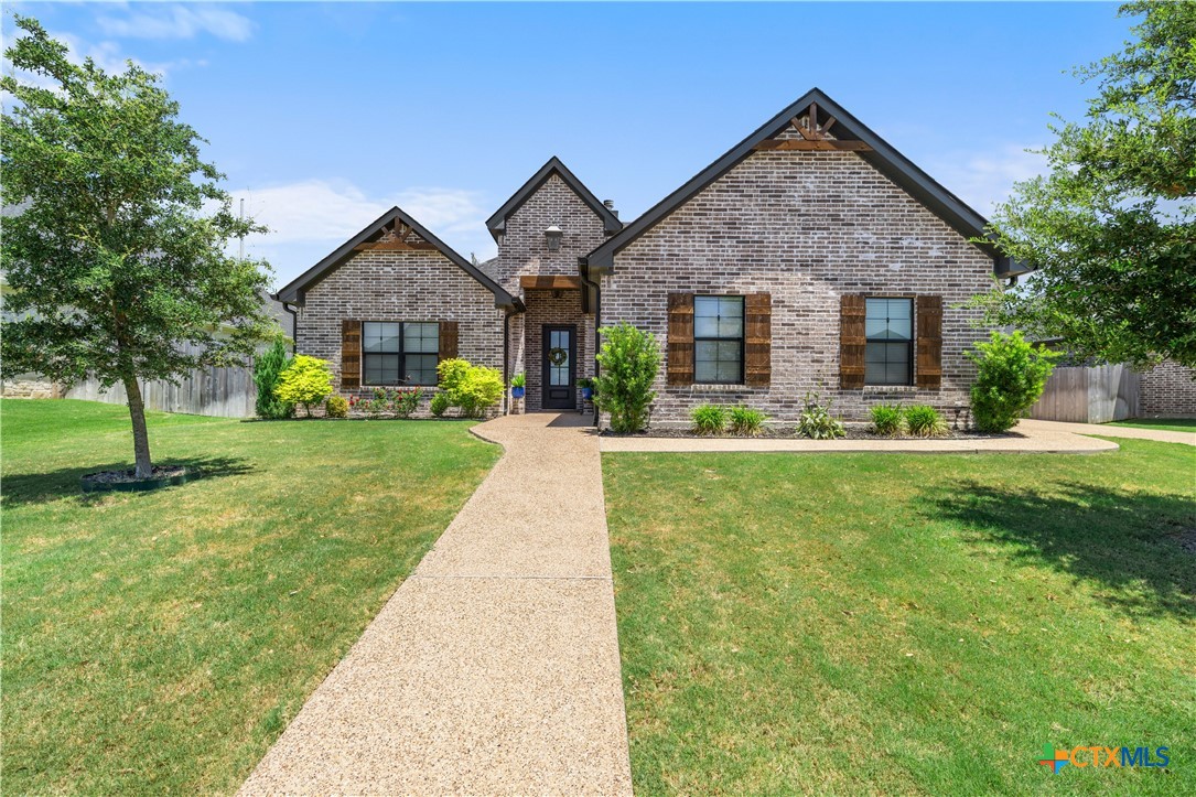 932 Gallant Fox Road