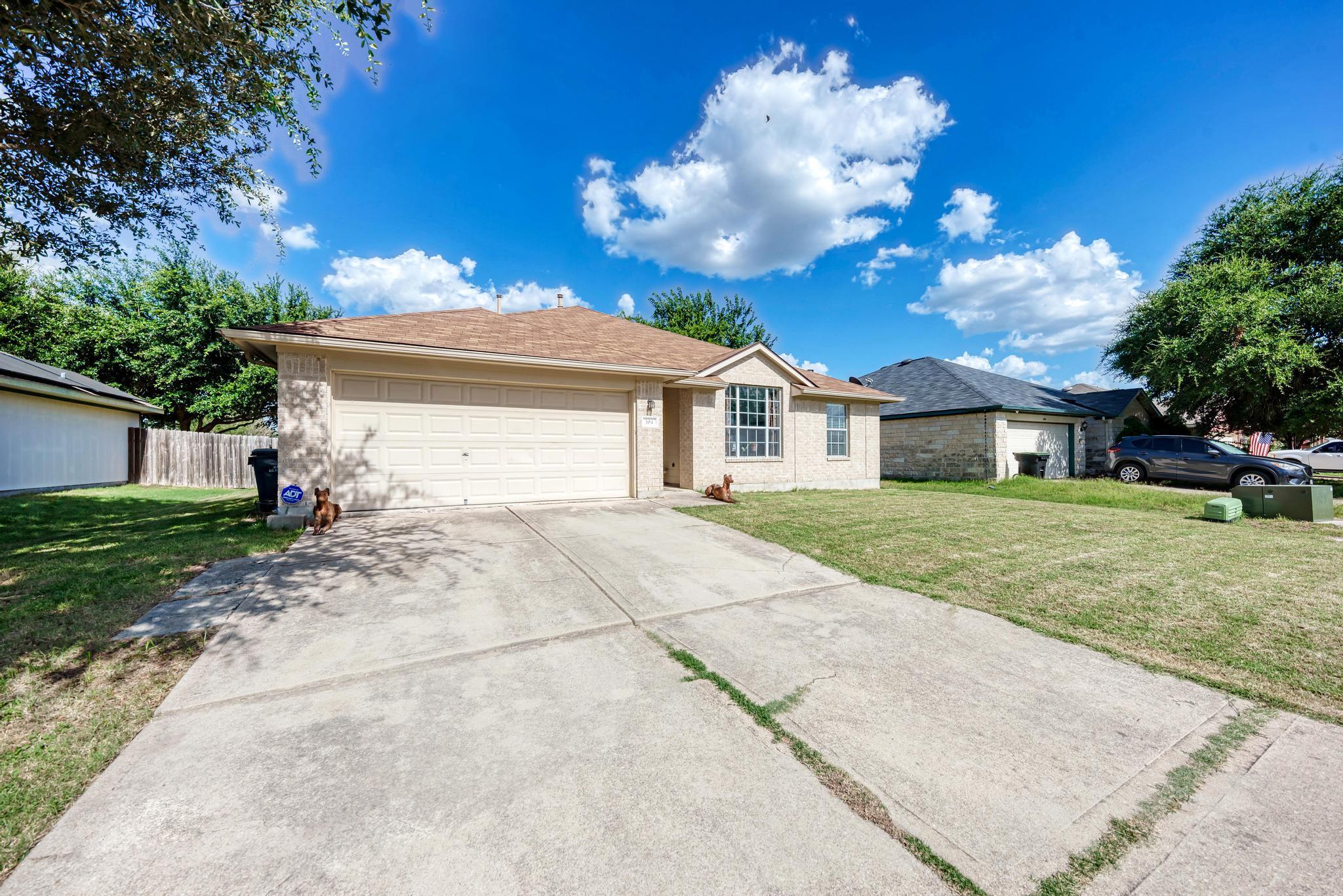 104 Edison, Hutto, TX 78634 — photo 1