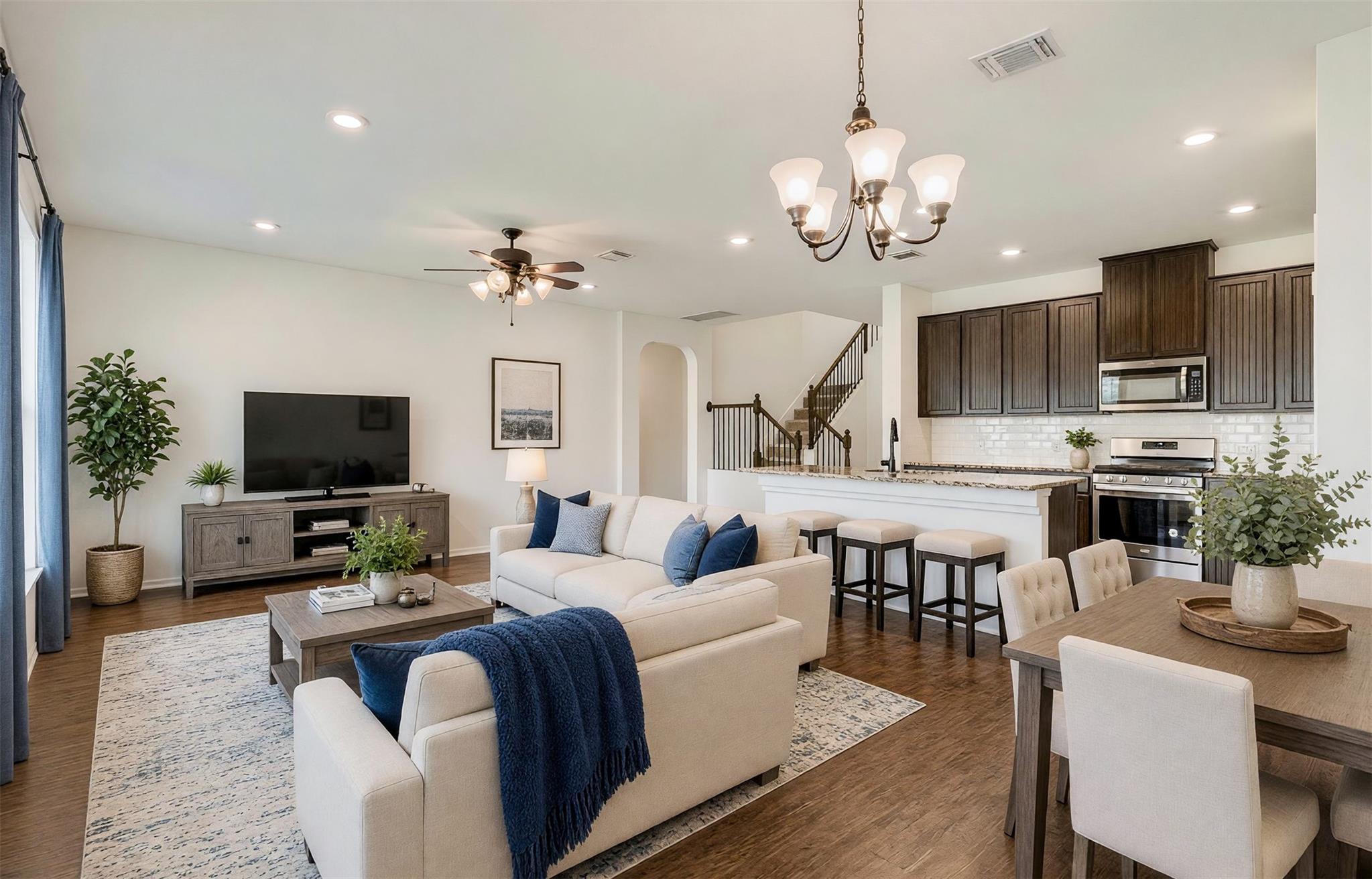 104  Kavanaugh St, Georgetown, TX 78628 — photo 1