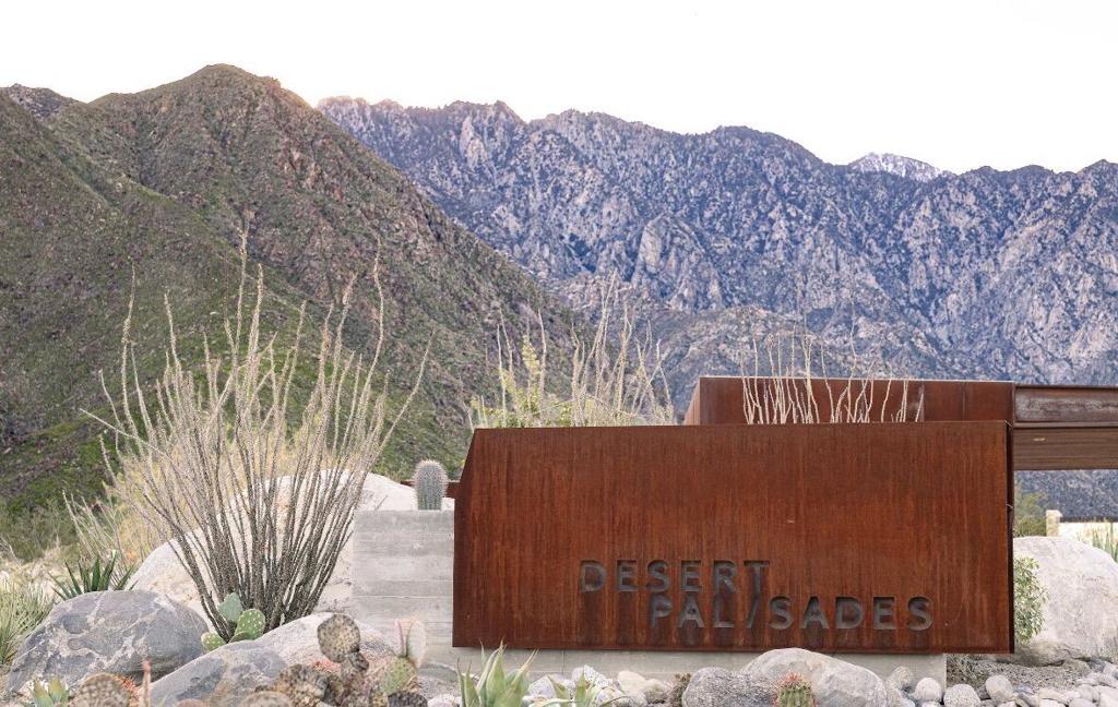 2158 City View Drive, Palm Springs, CA 92262 — photo 1