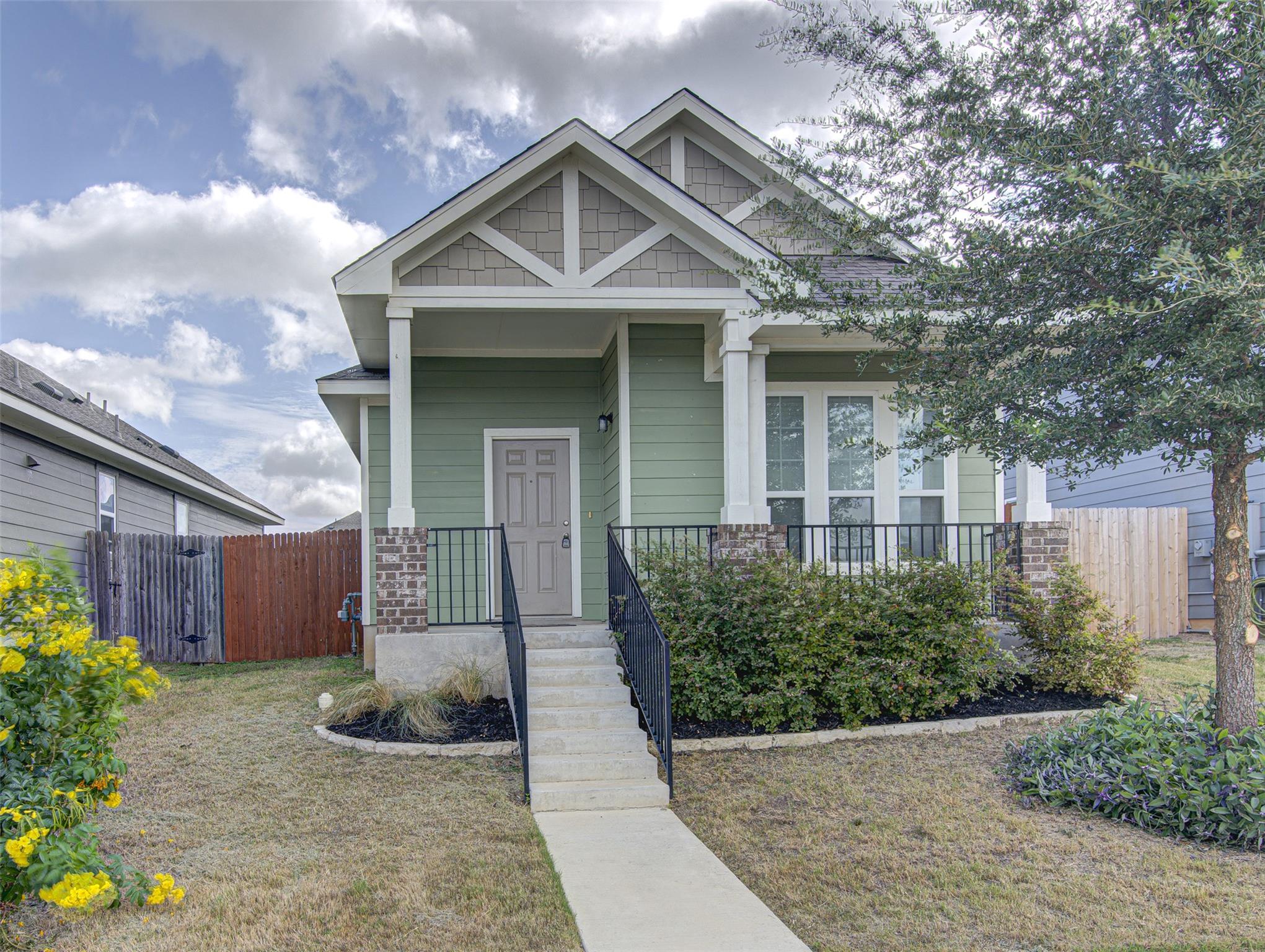 120 Witchhazel, San Marcos, TX 78666 — photo 1
