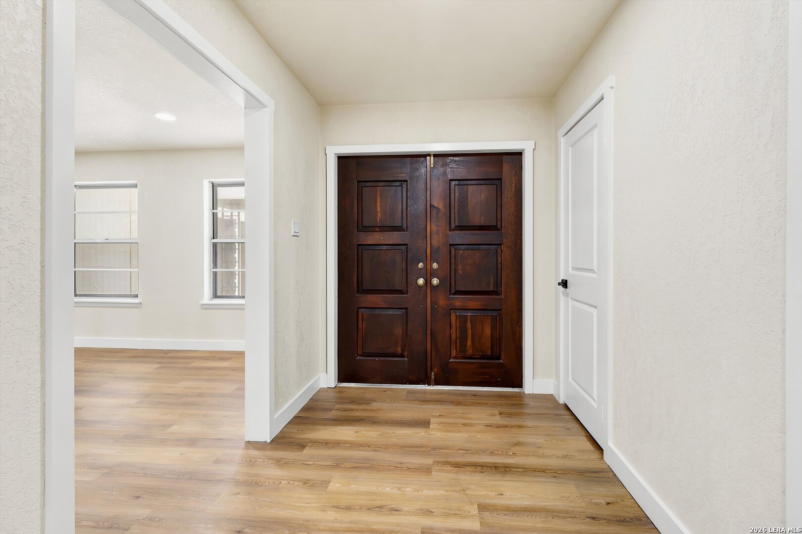 742 Winfield Cir, ,  78239 — photo 1
