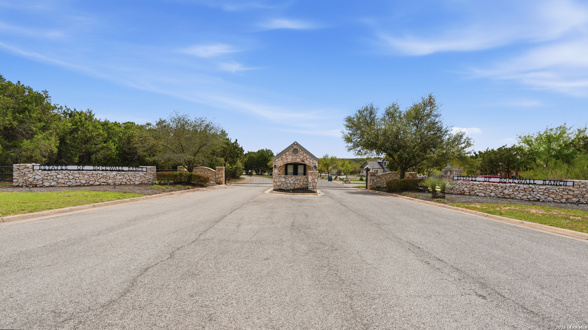 27230 Eichenbaum, ,  78132 — photo 1