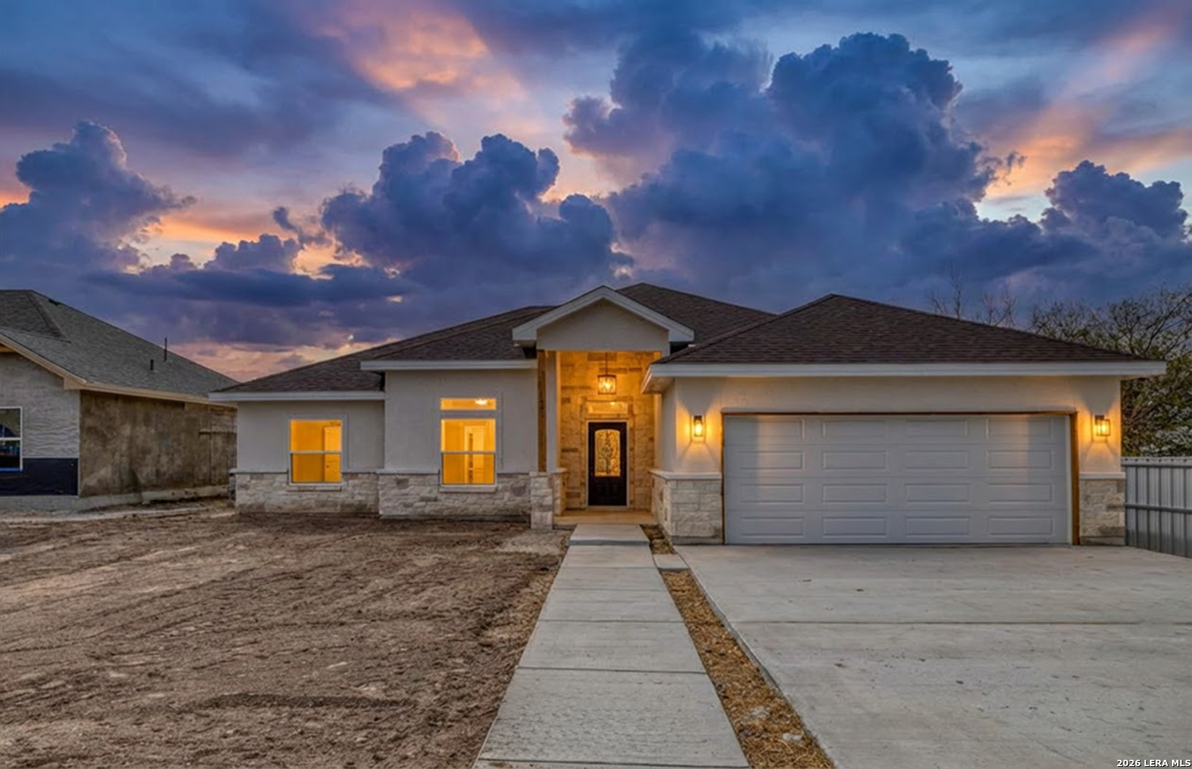 207 Riverside Drive, Uvalde, TX 78801 — photo 1