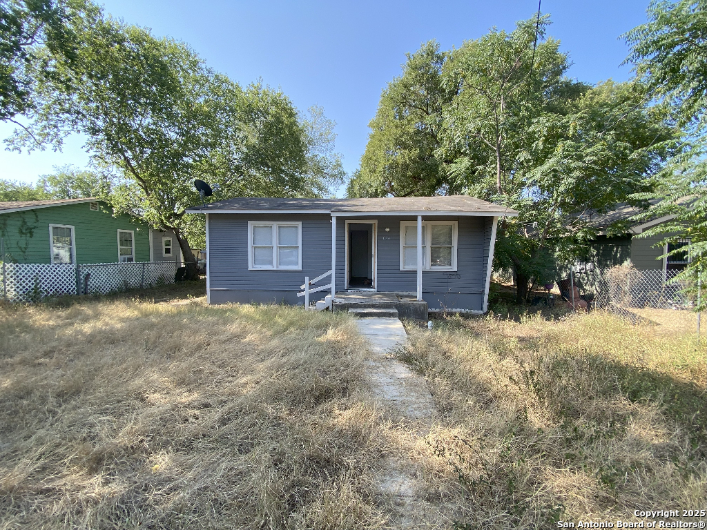 626 Corliss, San Antonio, TX 78220 — photo 1