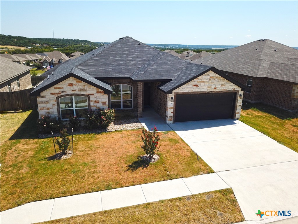 211 Fawn Ridge Drive, Copperas Cove, TX 76522 — photo 1