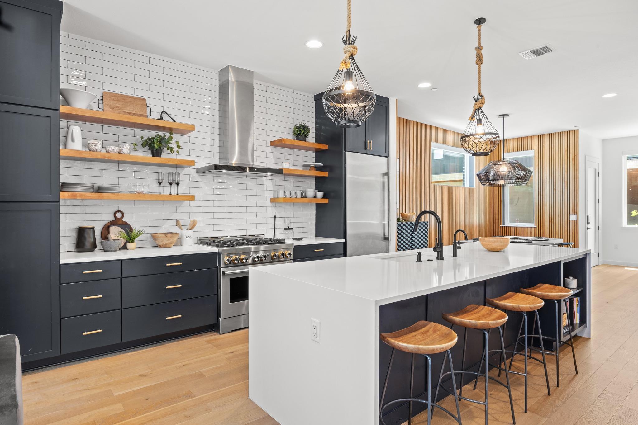 900 2nd, Austin, TX 78704 — photo 1