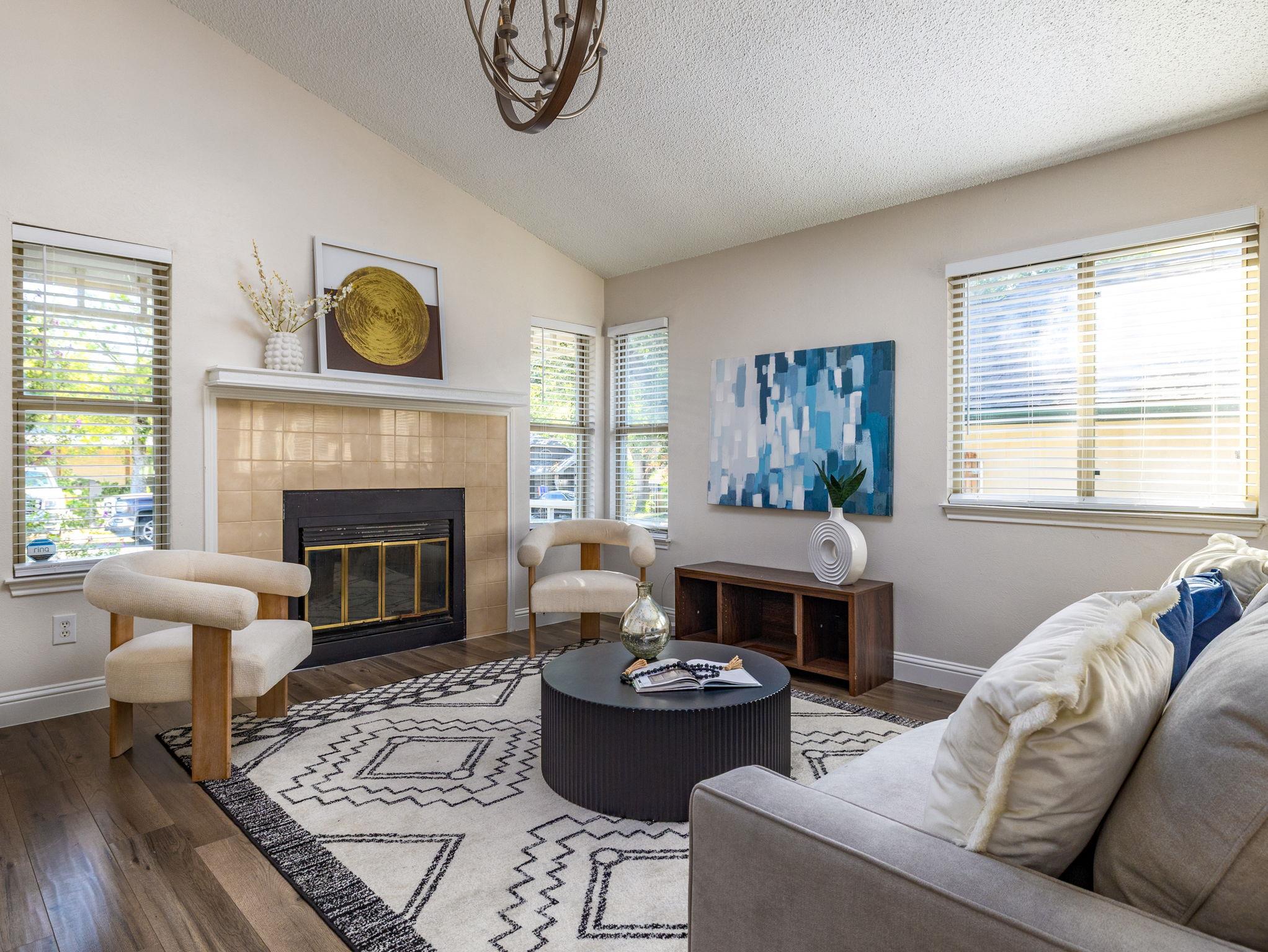 1811  Rainy Meadows Dr, Austin, TX 78758 — photo 1