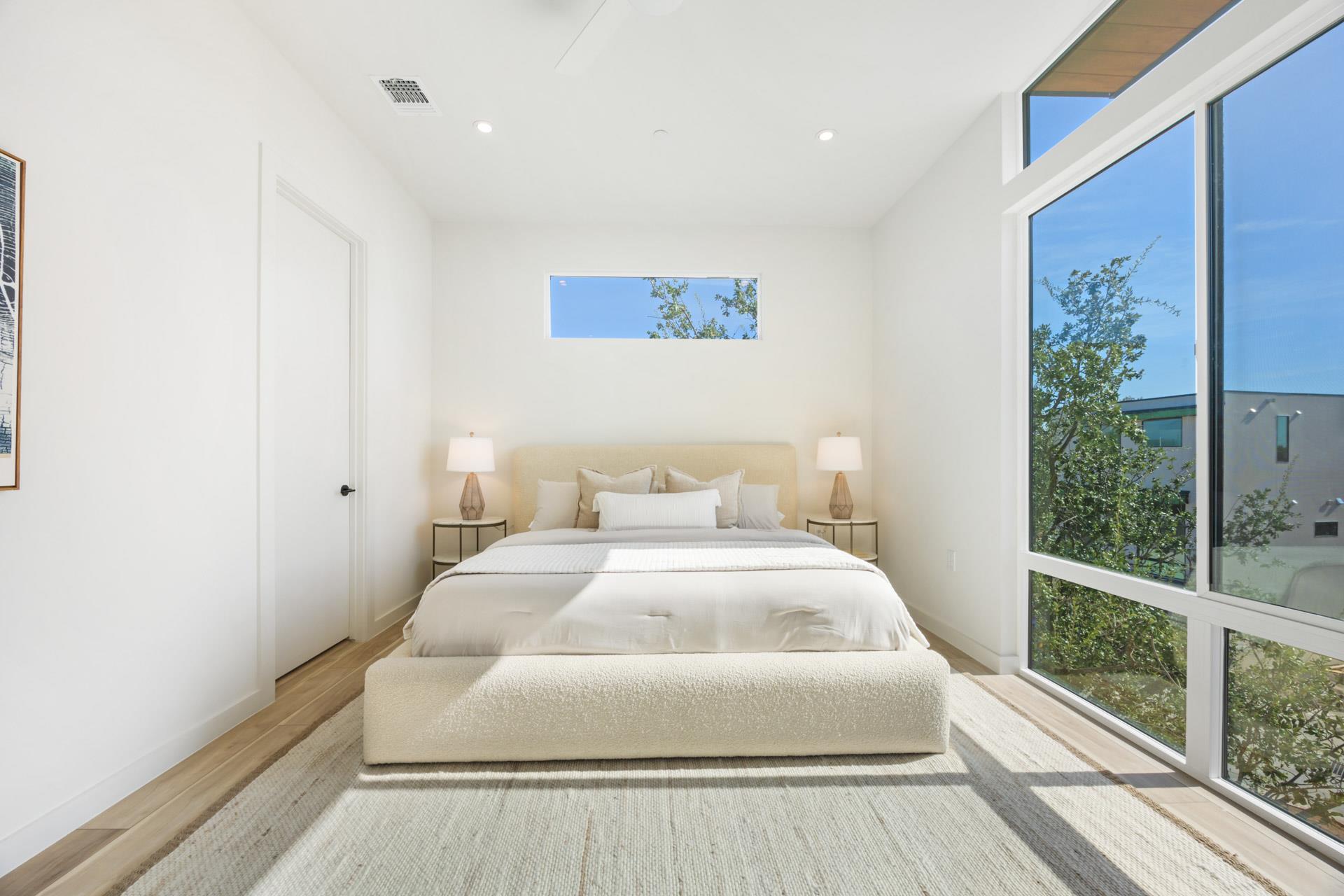 10802 Desert, Austin, TX 78758 — photo 1
