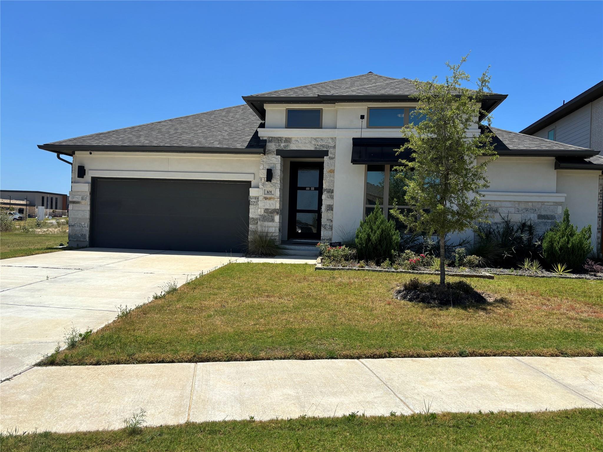 101 Gary Wayne, Liberty Hill, TX 78642 — photo 1