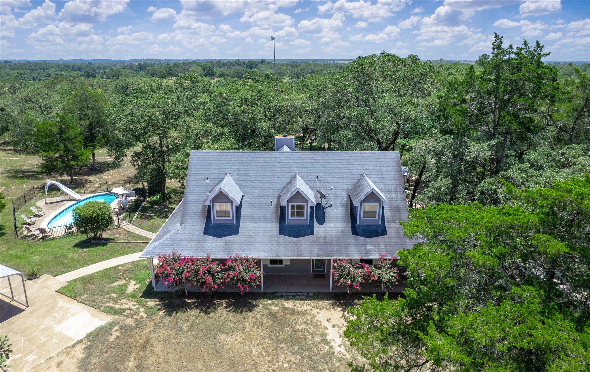 153 Ironstone, Smithville, TX 78957 — photo 1