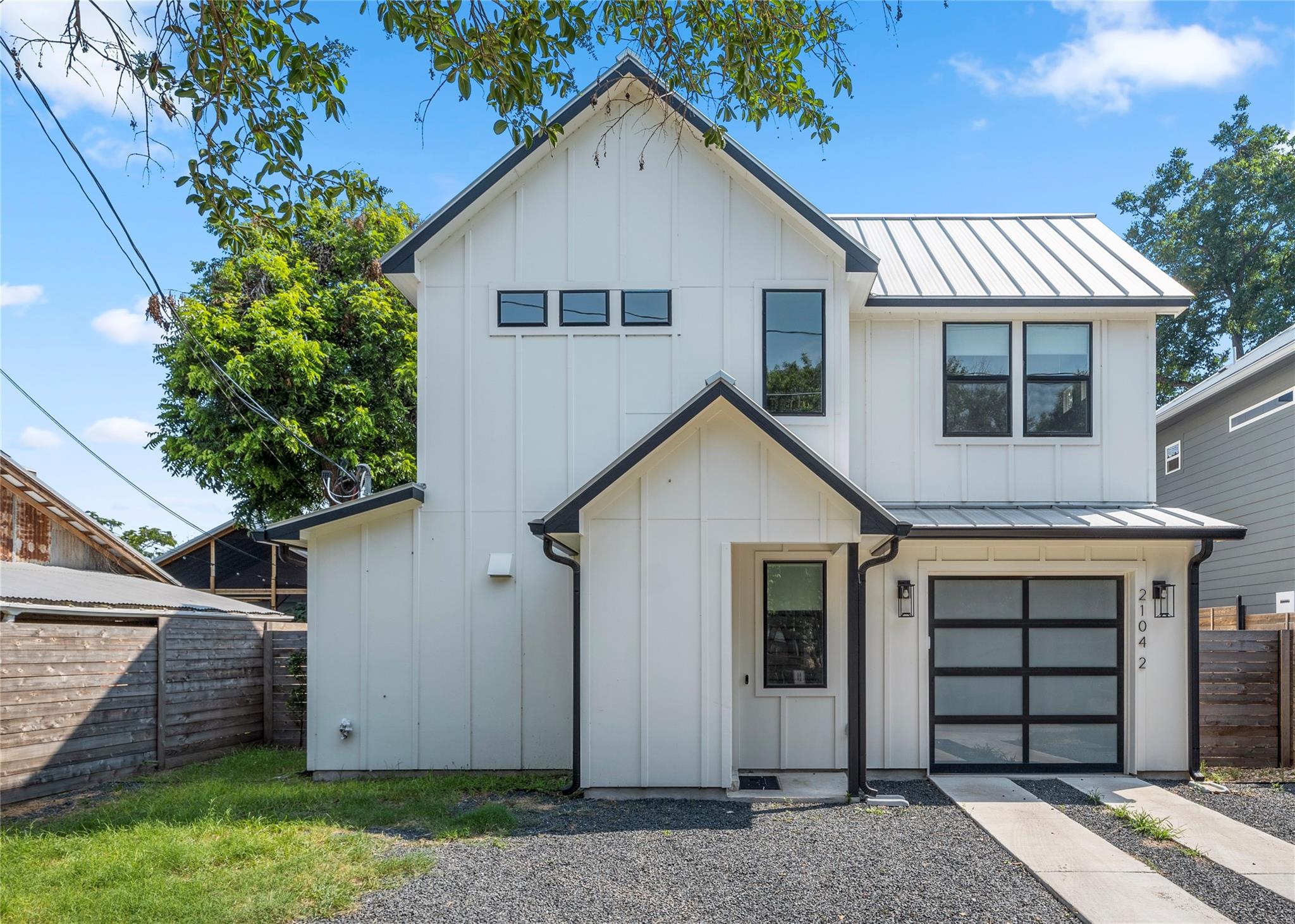 2104 2nd, Austin, TX 78702 — photo 1