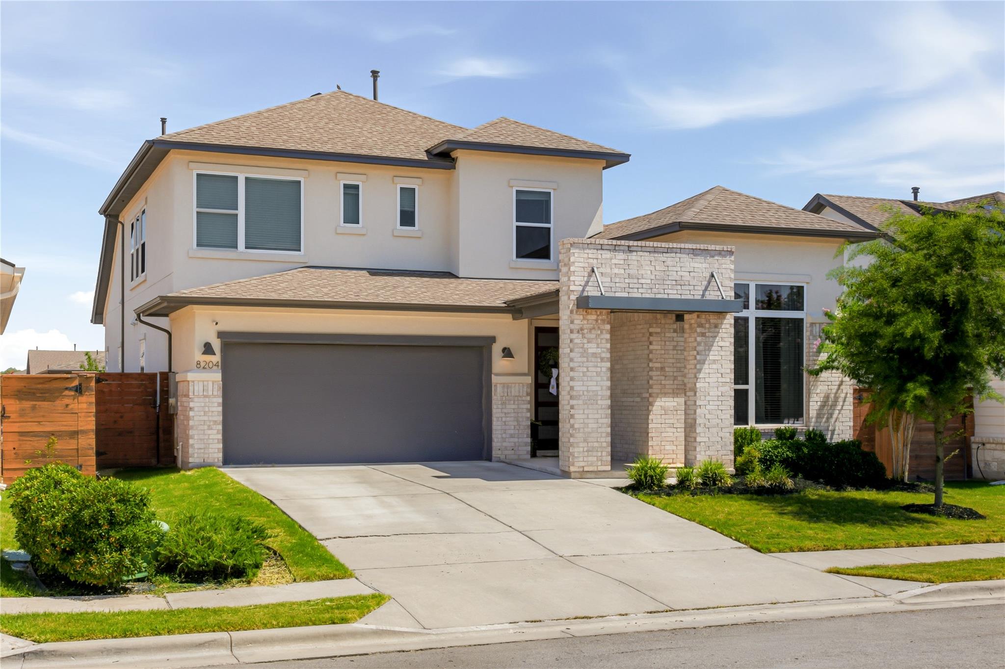8204 Yokohama, Austin, TX 78744 — photo 1