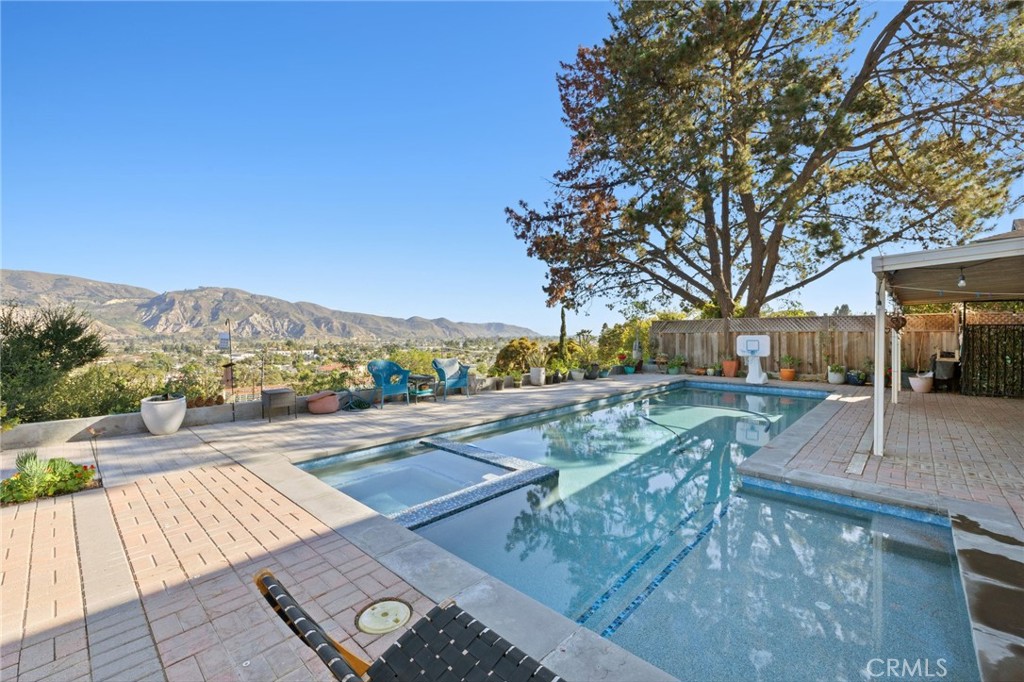 468 E View, Santa Paula, CA 93060 — photo 1