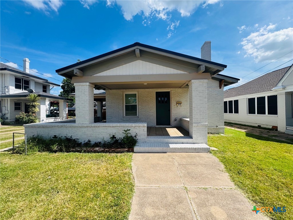1012 E Main Street, Gatesville, TX 76528 — photo 1