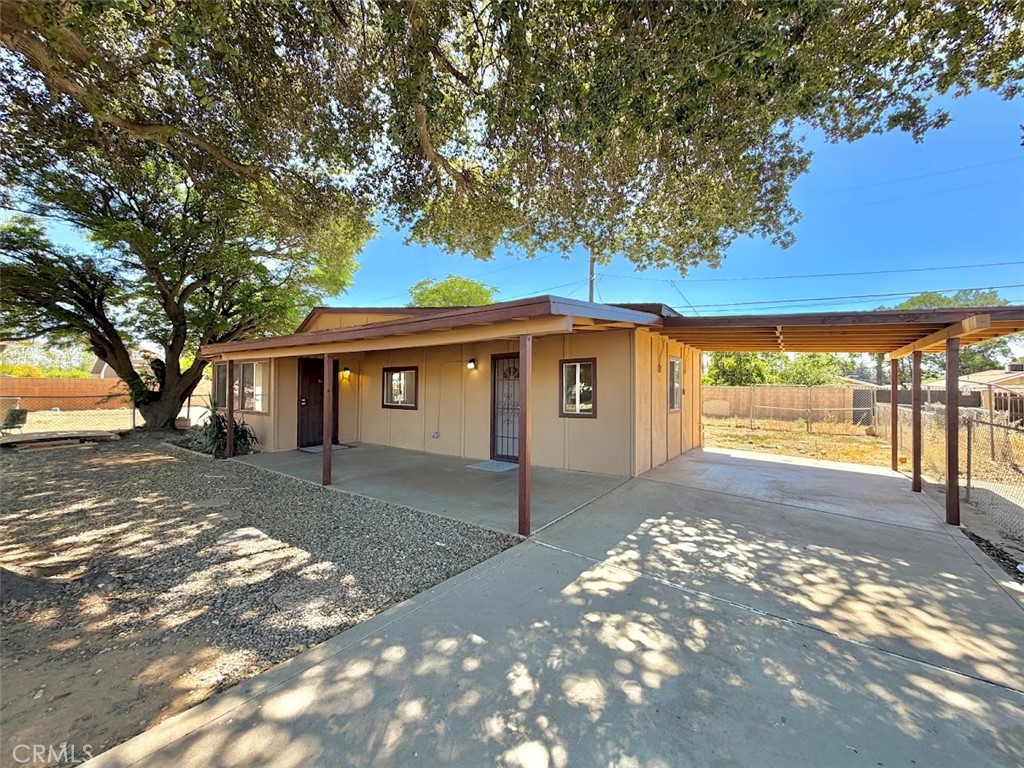 925 Chestnut Avenue, Beaumont, CA 92223 — photo 1