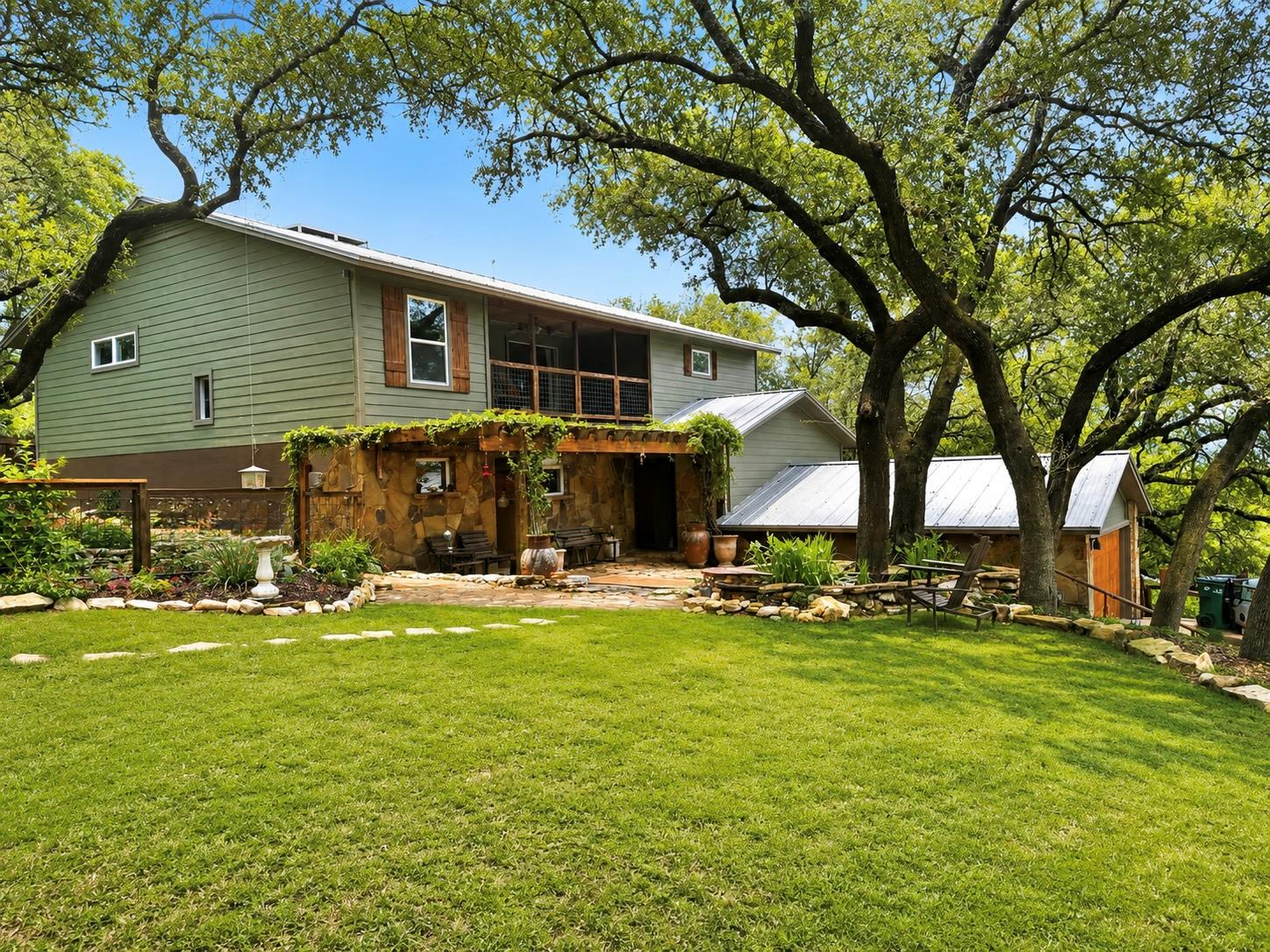 2905 Newton, Lago Vista, TX 78645 — photo 1