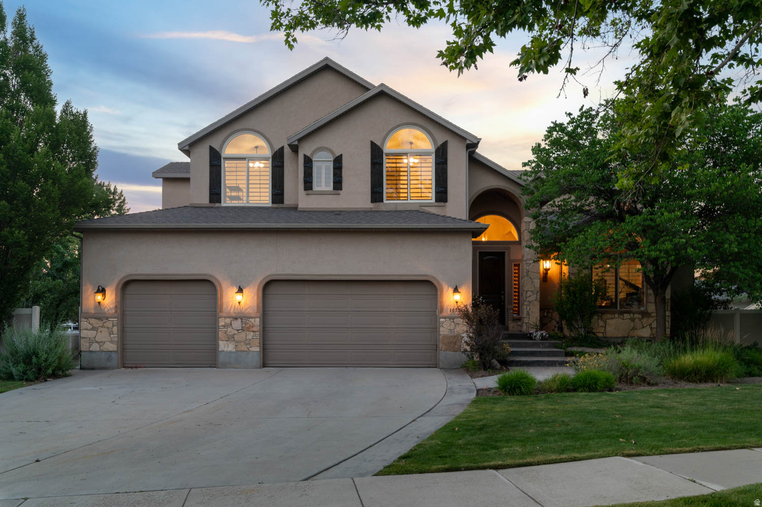 1675 E PRESCOTT DR, Sandy, UT 84092 — photo 1